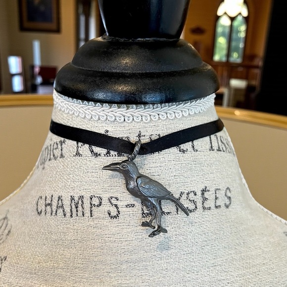 Raven Pendant Satin Ribbon Choker Necklace Enchanting Whimsical Gothic - Picture 12 of 17